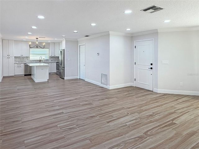 114 MAYFAIR COURT, Sanford, FL 32771