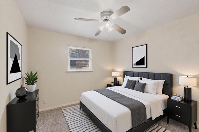 1900 Mimosa Drive, Arlington, TX 76012