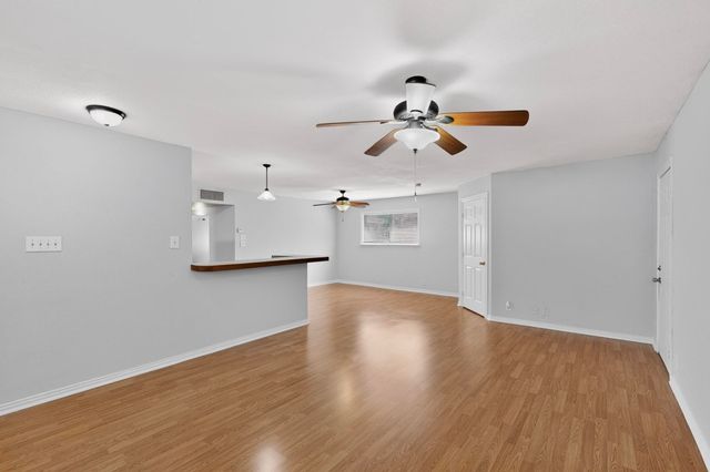 1900 Mimosa Drive, Arlington, TX 76012