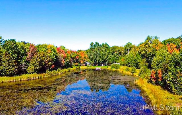 42936 Superior Road, Houghton, MI 49931