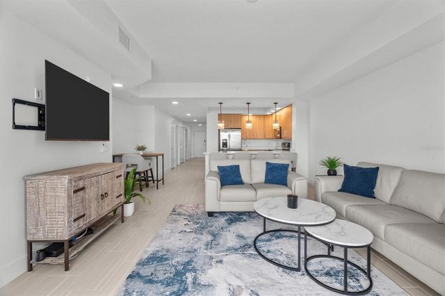 415 ISLAND WAY 311, Clearwater Beach, FL 33767