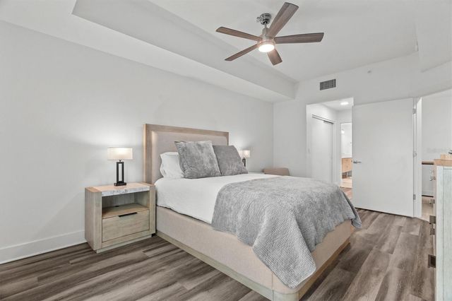 415 ISLAND WAY 311, Clearwater Beach, FL 33767