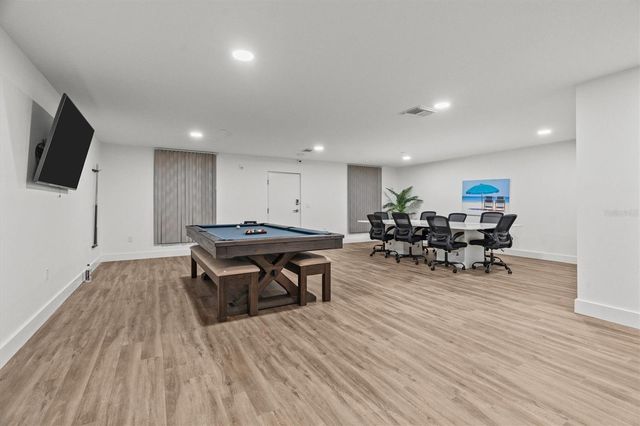 415 ISLAND WAY 311, Clearwater Beach, FL 33767