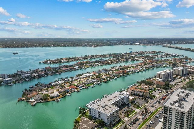 415 ISLAND WAY 311, Clearwater Beach, FL 33767