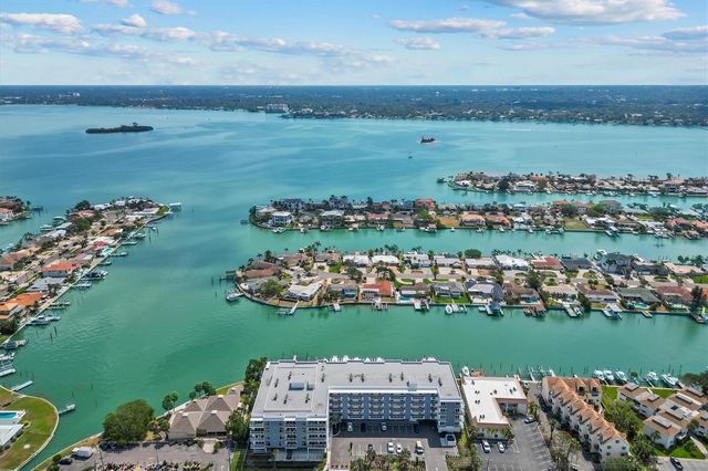 415 ISLAND WAY 311, Clearwater Beach, FL 33767