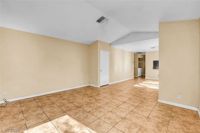 6872 Arroyo Avenue, Las Vegas, NV 89103