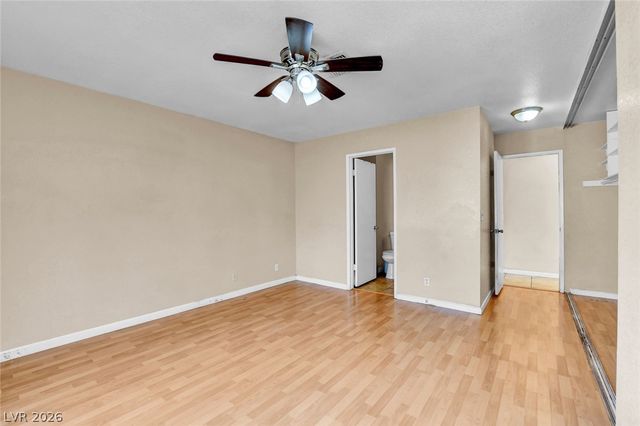 6872 Arroyo Avenue, Las Vegas, NV 89103