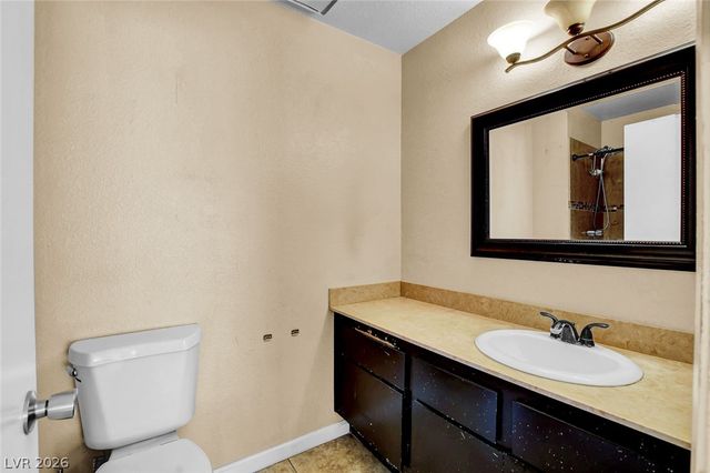 6872 Arroyo Avenue, Las Vegas, NV 89103
