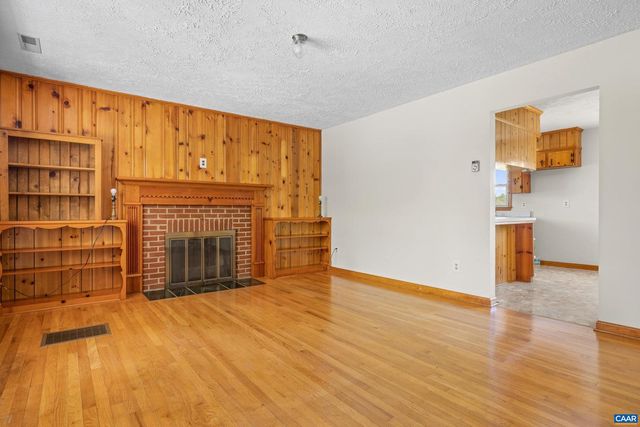 653 CELT RD, Stanardsville, VA 22973
