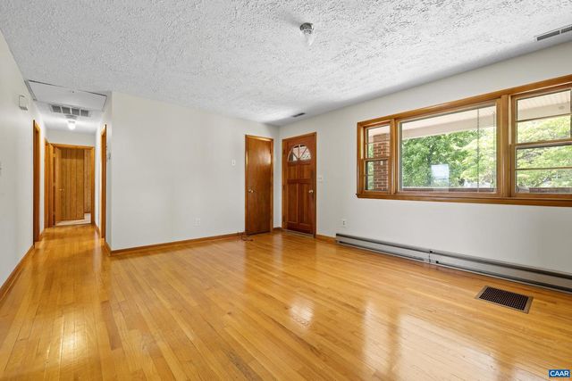 653 CELT RD, Stanardsville, VA 22973