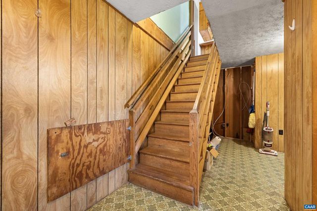 653 CELT RD, Stanardsville, VA 22973