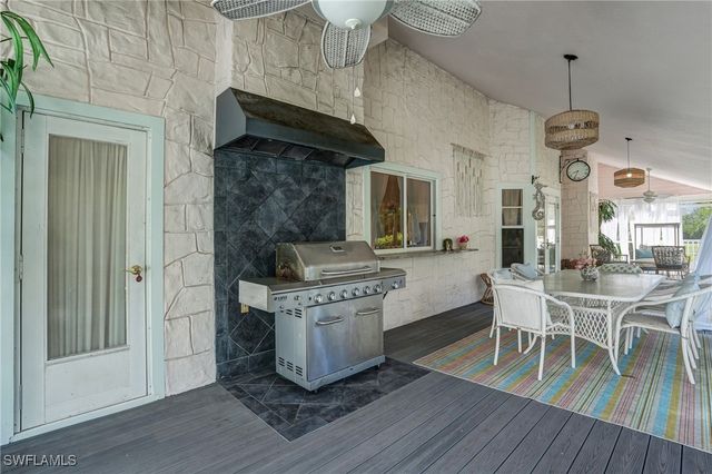 15100 Sweetwater CT, Fort Myers, FL 33912