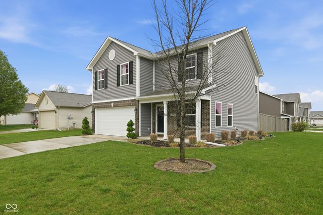184 Thistlewood Drive, Greenfield, IN 46140
