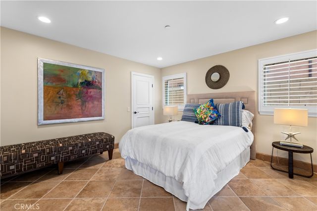 1000 MANDALAY BEACH Road, Oxnard, CA 93035
