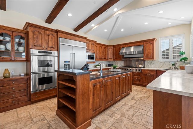1000 MANDALAY BEACH Road, Oxnard, CA 93035