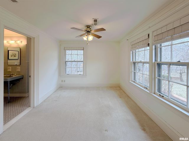 62 REDWOOD Circle, Canton, IL 61520