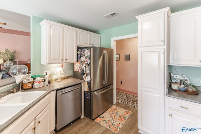 2406 Little Cove Road, Owens Cross Roads, AL 35763