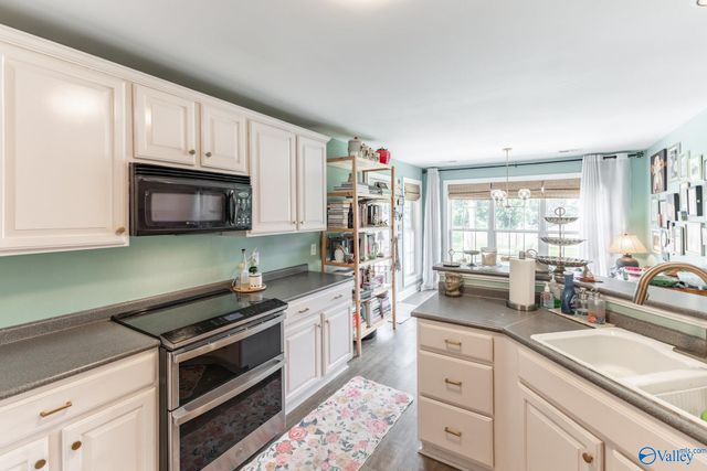 2406 Little Cove Road, Owens Cross Roads, AL 35763