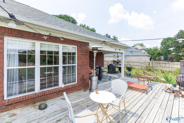 2406 Little Cove Road, Owens Cross Roads, AL 35763