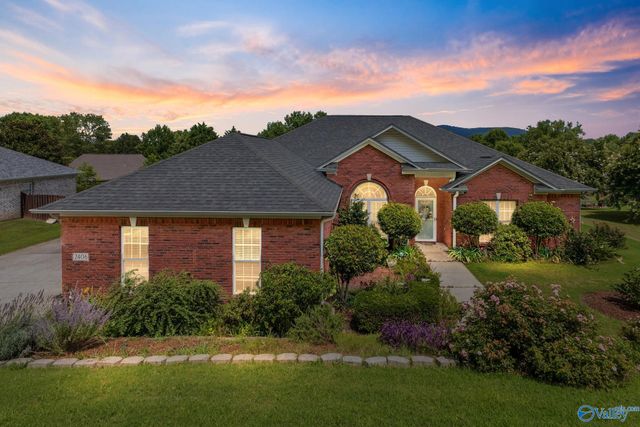 2406 Little Cove Road, Owens Cross Roads, AL 35763