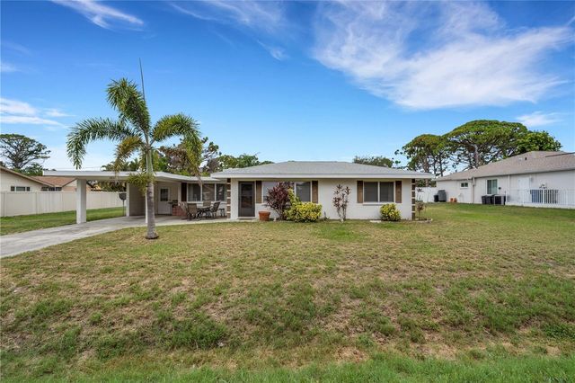 2830 SIESTA DRIVE, Venice, FL 34293