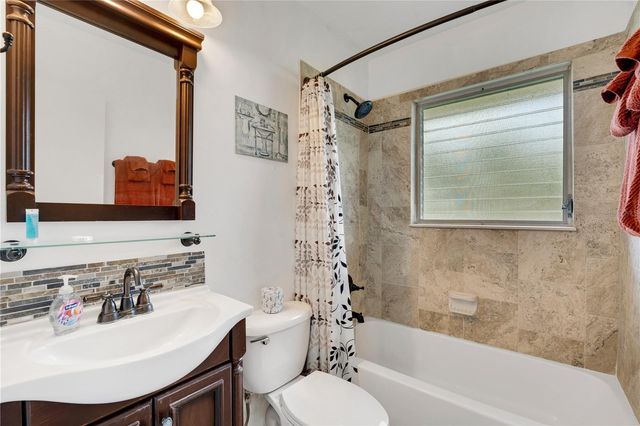 2830 SIESTA DRIVE, Venice, FL 34293