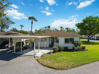 5020 LIVE OAK CIRCLE, Bradenton, FL 34207