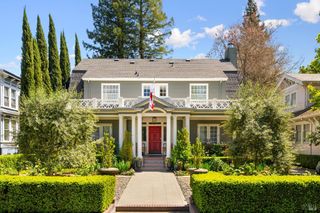 330 Franklin St, Napa, CA 94559