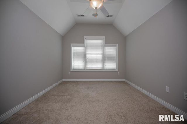 3519 W OAK CREEK Court, Dunlap, IL 61525