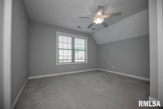 3519 W OAK CREEK Court, Dunlap, IL 61525