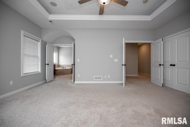 3519 W OAK CREEK Court, Dunlap, IL 61525