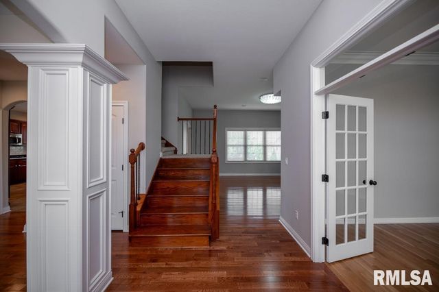 3519 W OAK CREEK Court, Dunlap, IL 61525