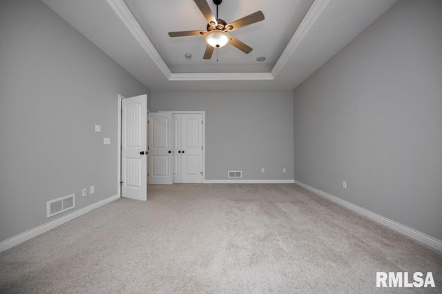 3519 W OAK CREEK Court, Dunlap, IL 61525