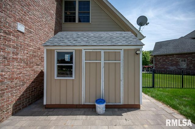 3519 W OAK CREEK Court, Dunlap, IL 61525