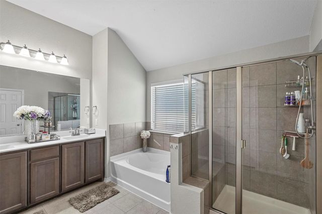 1948 Day Break Drive, Lancaster, TX 75146