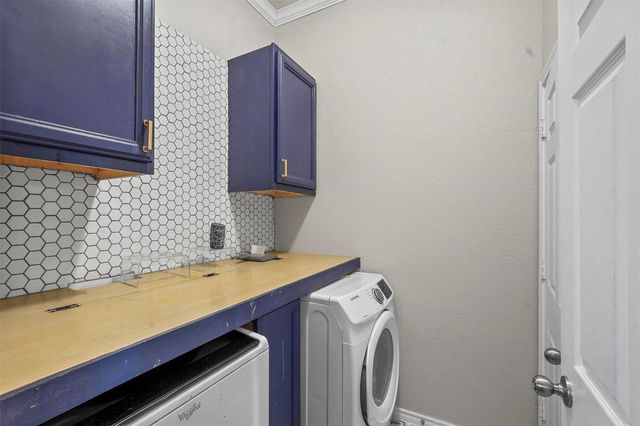 1948 Day Break Drive, Lancaster, TX 75146