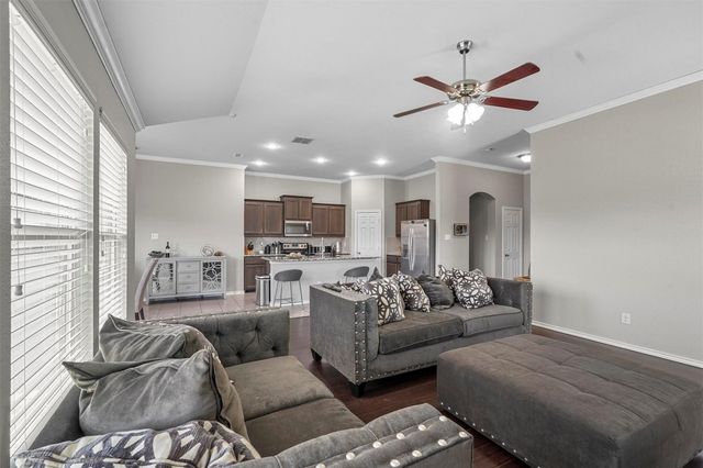 1948 Day Break Drive, Lancaster, TX 75146