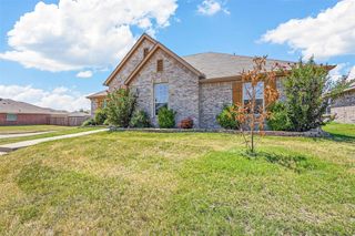 1948 Day Break Drive, Lancaster, TX 75146