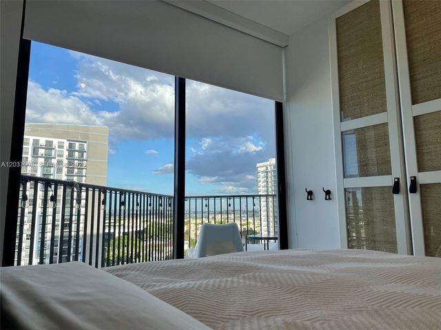 5300 Paseo Blvd 1007, Doral, FL 33166