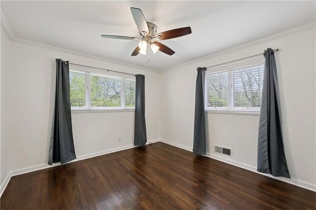 4295 King Valley Drive SE, Smyrna, GA 30082