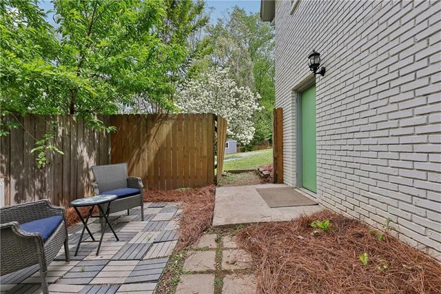 4295 King Valley Drive SE, Smyrna, GA 30082