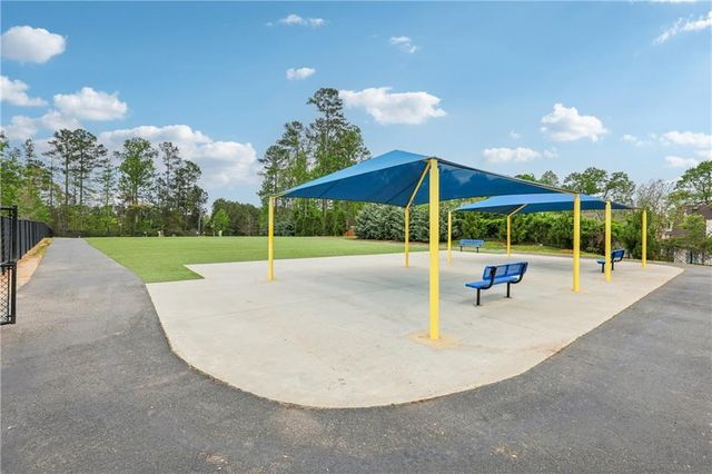 4295 King Valley Drive SE, Smyrna, GA 30082