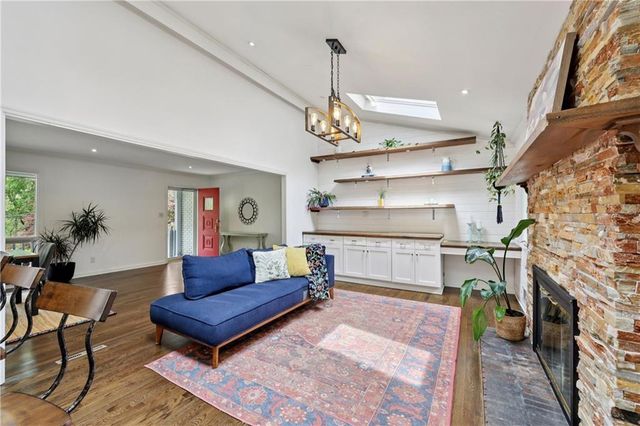 4295 King Valley Drive SE, Smyrna, GA 30082