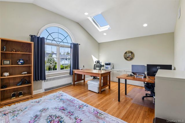 221 Kensington Road, Garden City, NY 11530