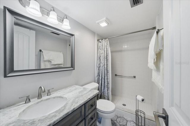 2666 PINE RIDGE WAY N C2, Palm Harbor, FL 34684