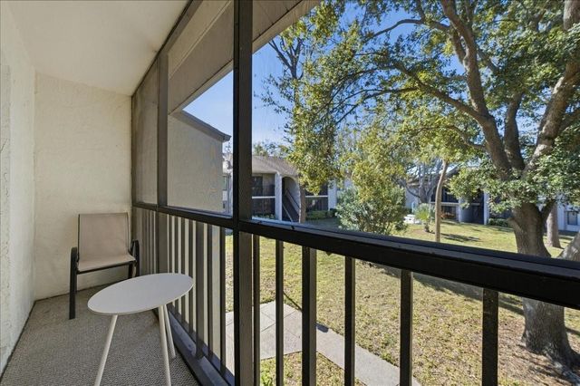 2666 PINE RIDGE WAY N C2, Palm Harbor, FL 34684