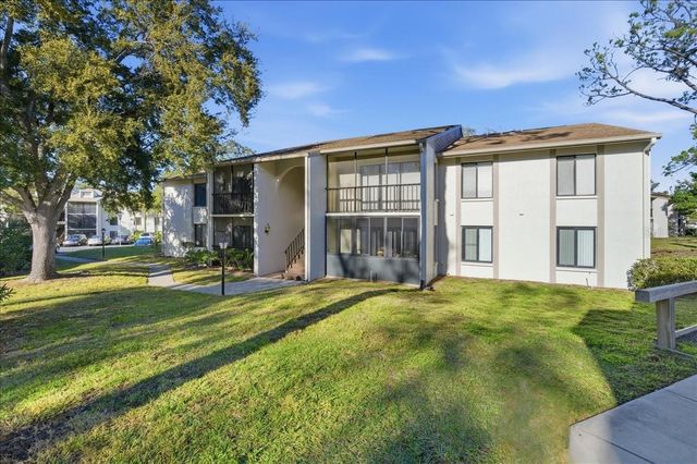 2666 PINE RIDGE WAY N C2, Palm Harbor, FL 34684