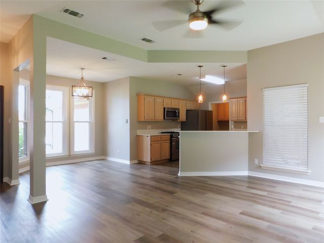 2529 John Drive, Denton, TX 76207