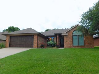 2529 John Drive, Denton, TX 76207