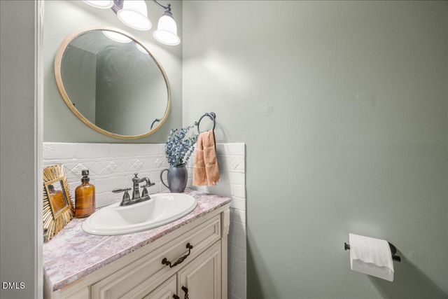 509 Jordan Ridge Lane, Raleigh, NC 27603